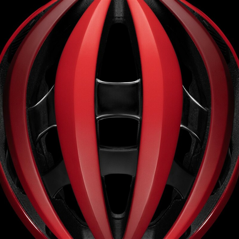 Giro helma AETHER MIPS Mat Red/Dark Red Fade
